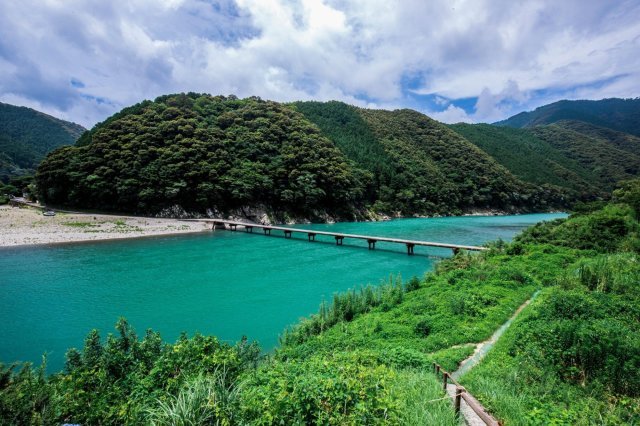 🌉 이와마 대교 (이와마 침하교) 이미지 1